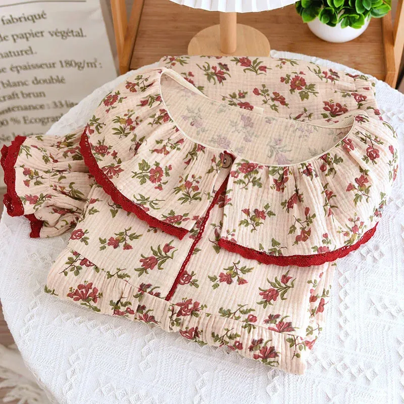 Floral Print Cotton Pajamas with Lace Trim Women’s Nightwear