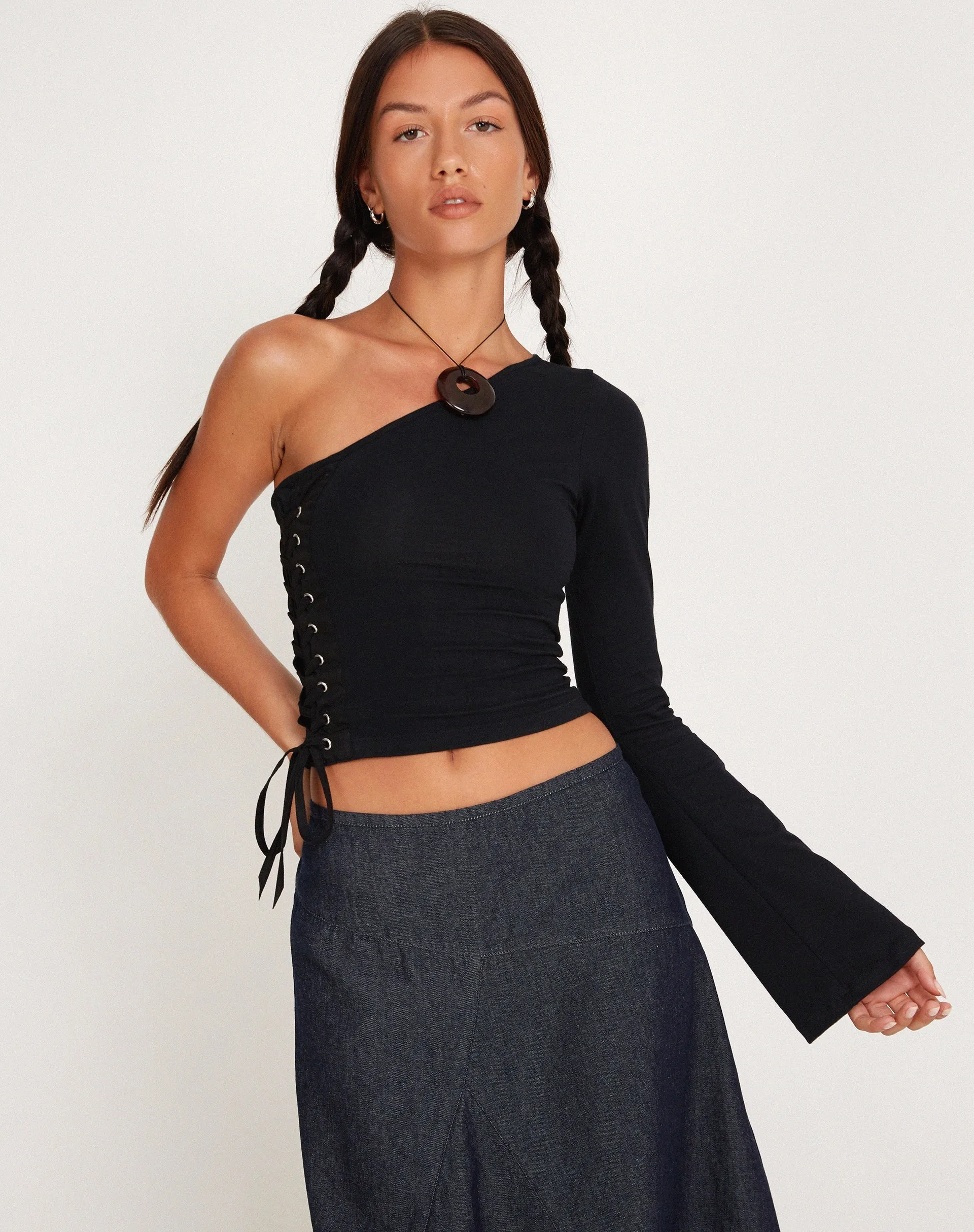 Quinley One Shoulder Top in Black